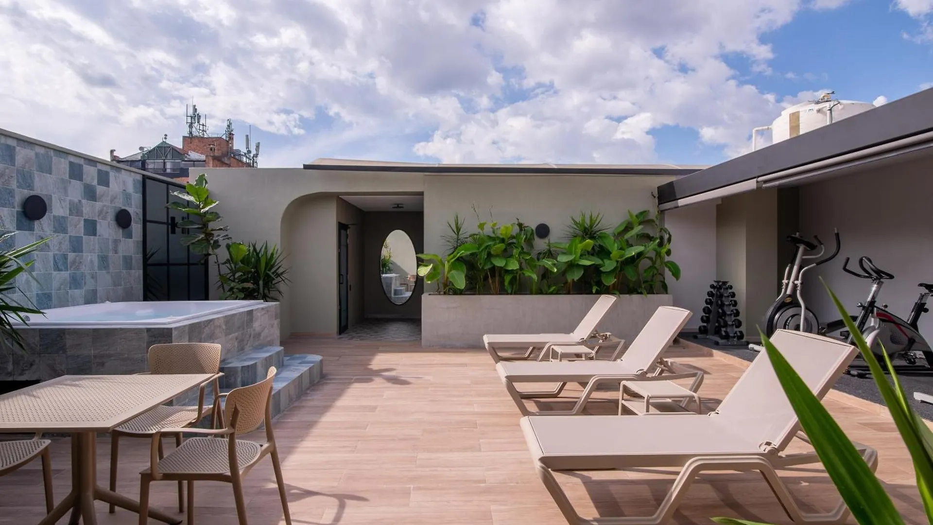 Hotel Lincoln Medellin Colombia