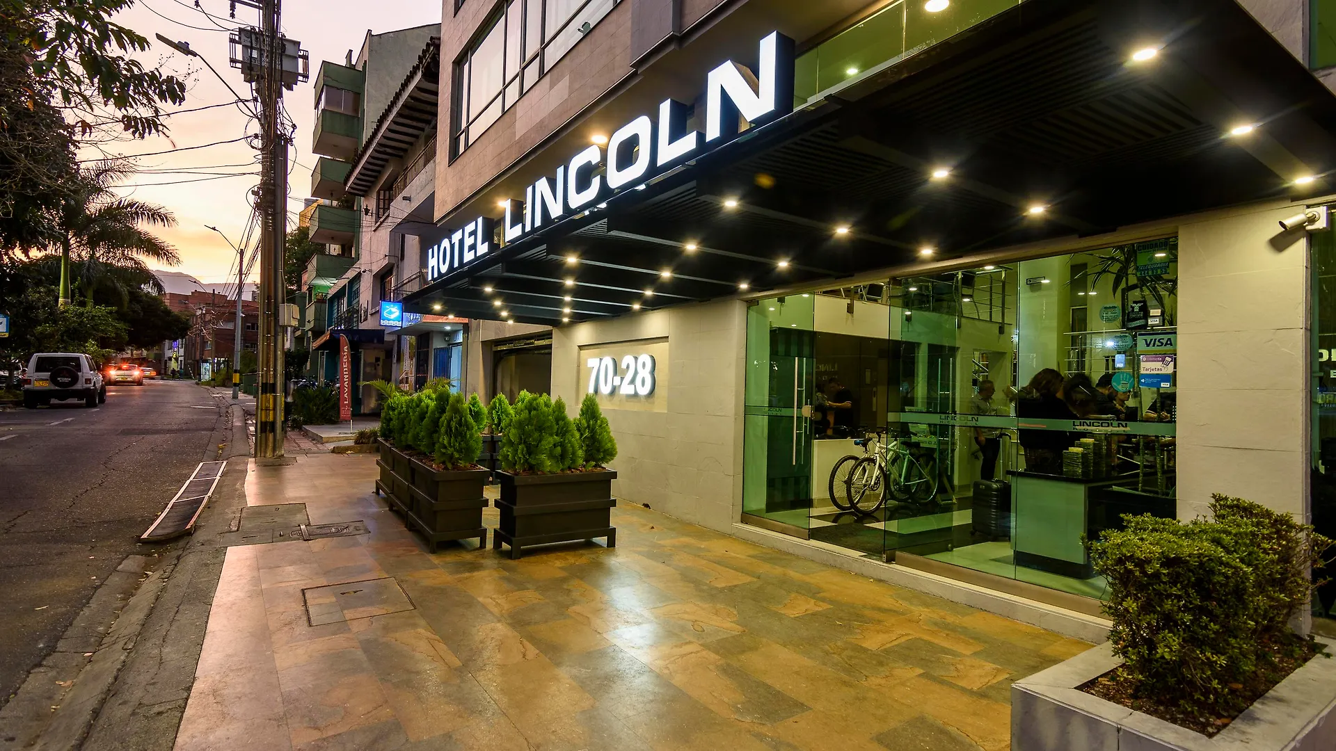 ****  Hotel Lincoln Medellín Colombia