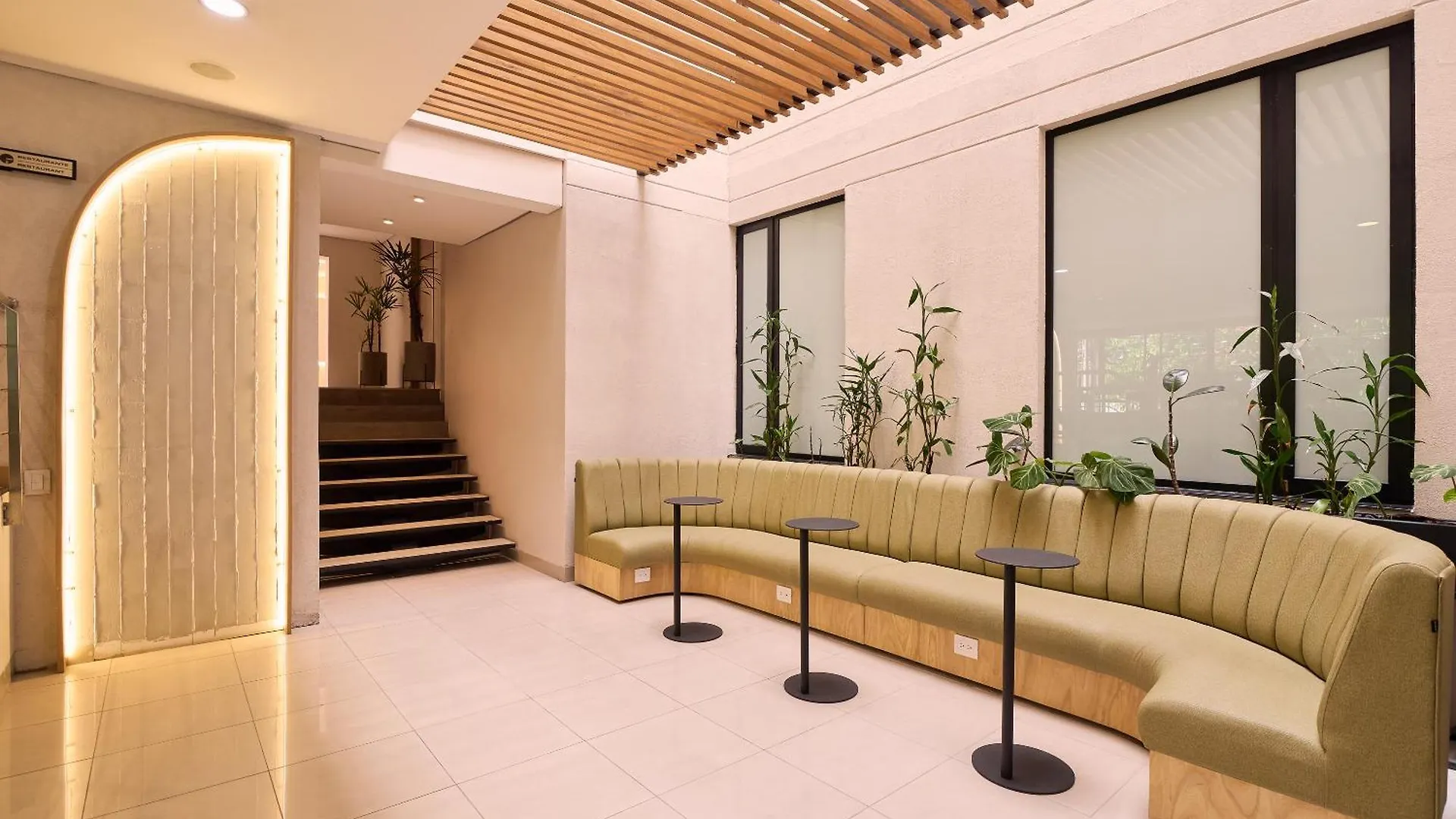 Hotel Lincoln Medellín 4*,  Colombia