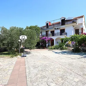 Bed&Breakfast Drage , Drage Kroatien