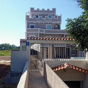 Vila Kula , Nin Kroatien